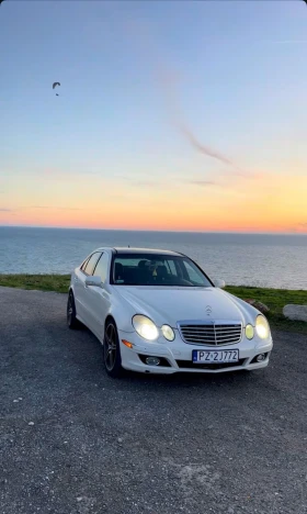Mercedes-Benz E 55, снимка 1