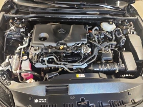 Toyota Camry SE UPGRADE/Blind Spot/ПОДГРЕВИ/ПАНОРАМА/CARFAX, снимка 9