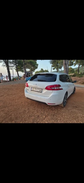 Peugeot 308 1.6 Bluehdi, снимка 2