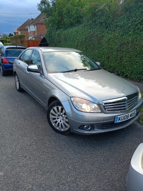     Mercedes-Benz C 220