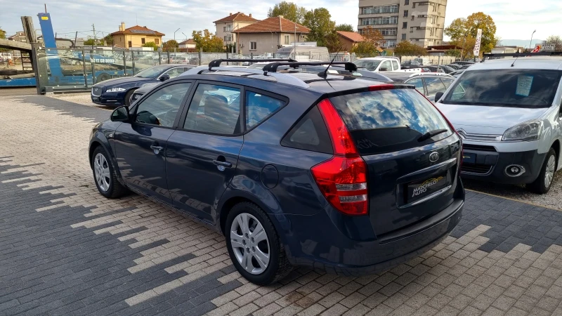 Kia Ceed 1.4 i, снимка 4 - Автомобили и джипове - 47795755