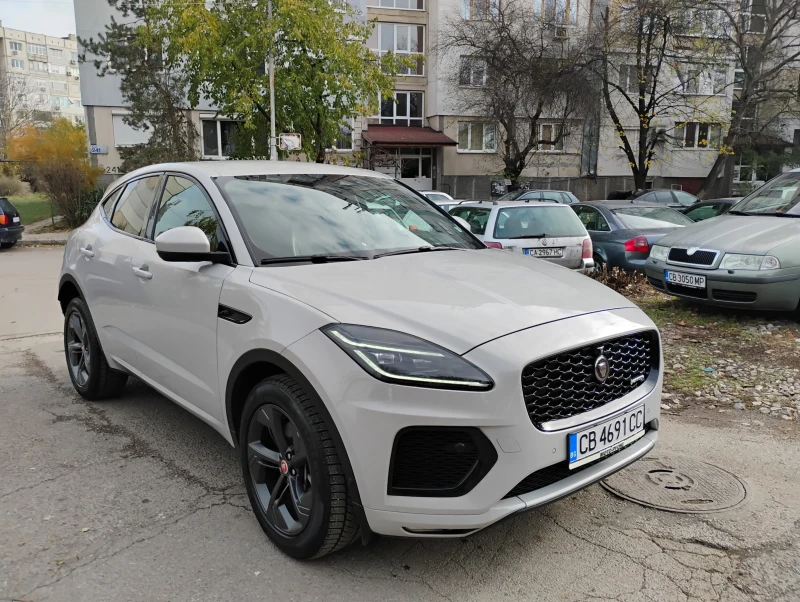 Jaguar E-pace R-Dynamic Edition, снимка 1 - Автомобили и джипове - 48459520