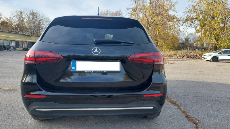 Mercedes-Benz B 180, снимка 14 - Автомобили и джипове - 48237280