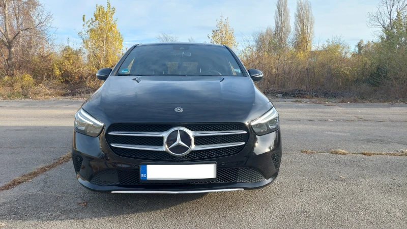 Mercedes-Benz B 180, снимка 2 - Автомобили и джипове - 48237280