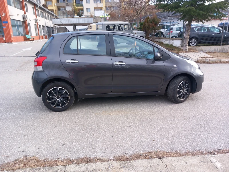 Toyota Yaris 1.4 d4d 90ks 6 sk klimatronik, снимка 5 - Автомобили и джипове - 48479084