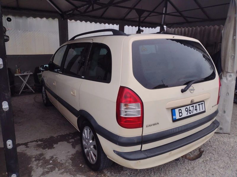 Opel Zafira, снимка 8 - Автомобили и джипове - 49401957