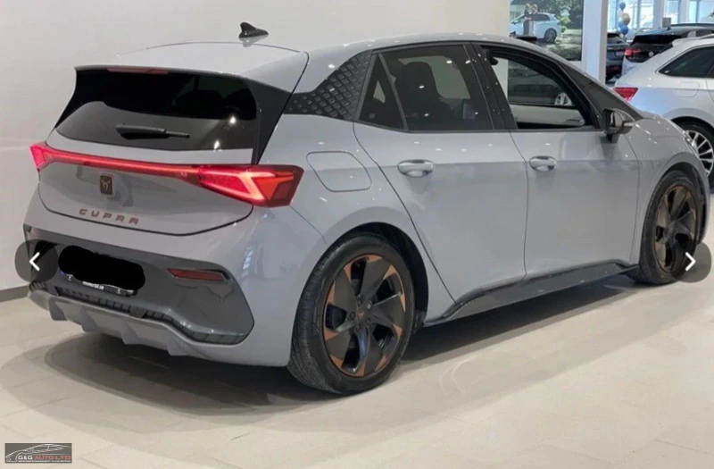 Cupra Born 231HP/CAM/NAVI/LED/CARPLAY/KLESS/ACC/615v, снимка 4 - Автомобили и джипове - 50687550