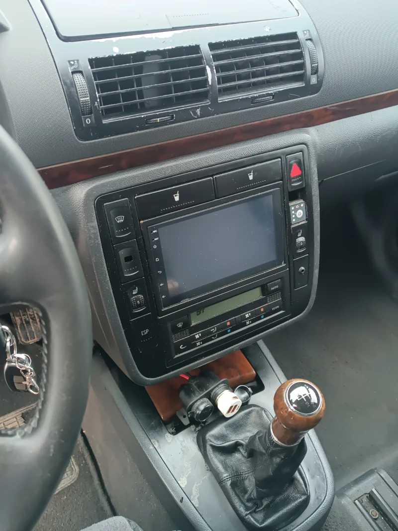 VW Sharan 1800, снимка 10 - Автомобили и джипове - 53295522