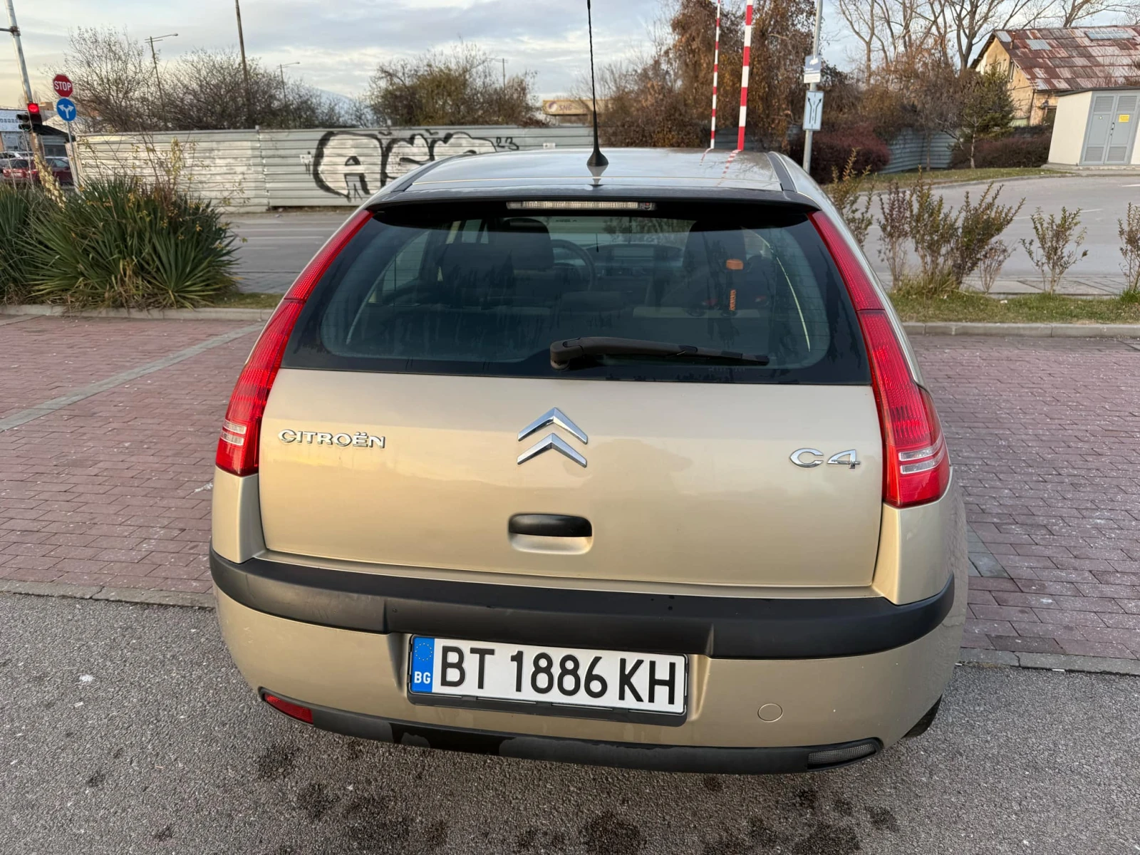 Citroen C4  - изображение 9