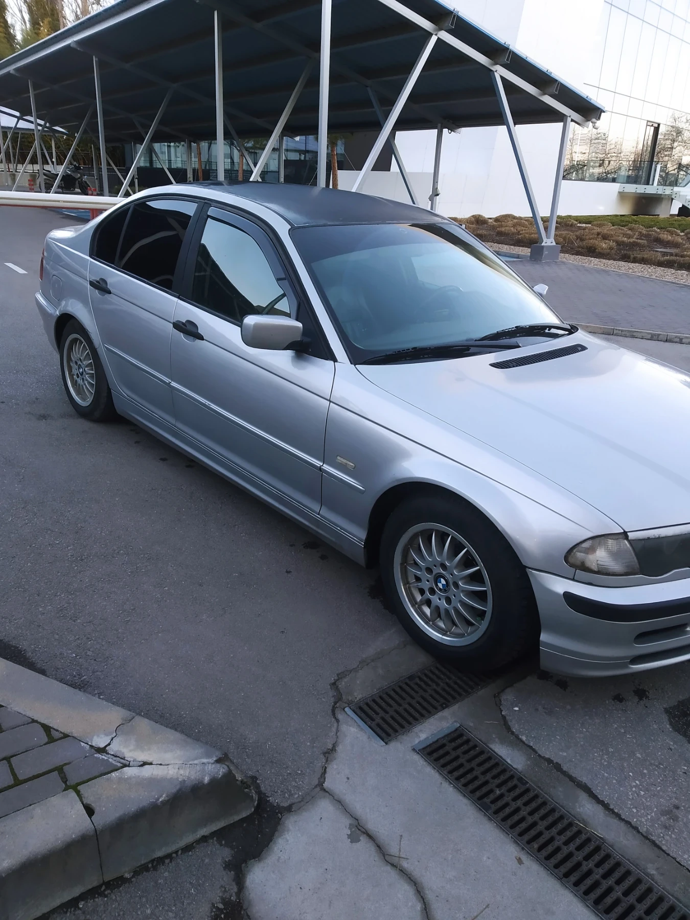 BMW 318 1800 - изображение 10