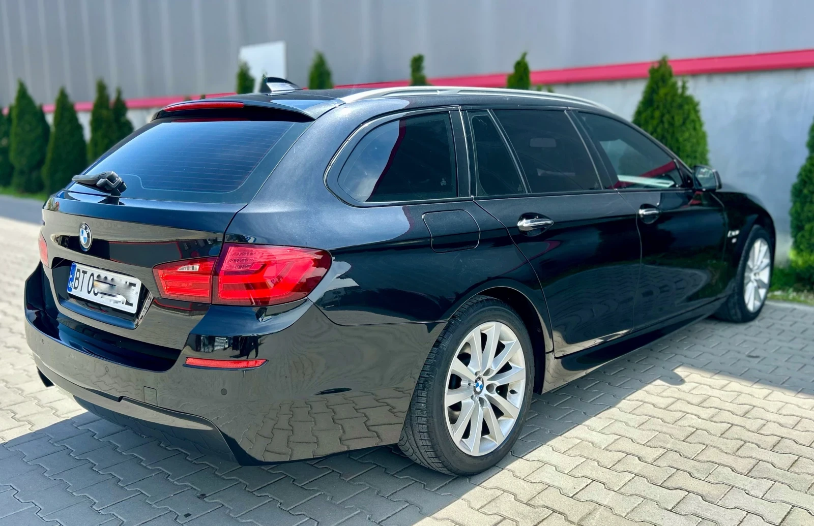 BMW 525 525 Xdrive - изображение 6