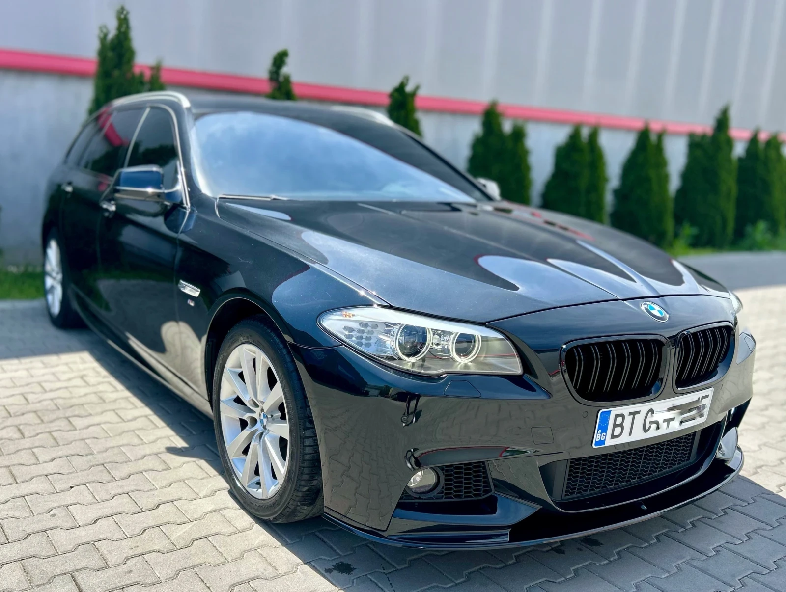 BMW 525 525 Xdrive - изображение 2