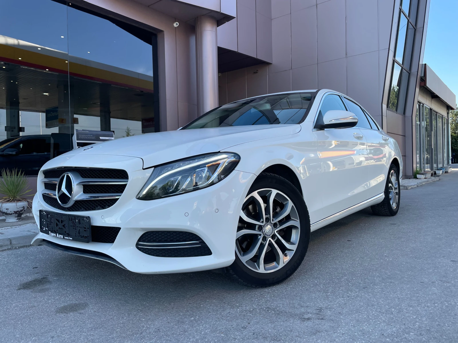 Mercedes-Benz C 220 CDI-BLUETEC-NAVI-7G tronic-LED - изображение 2