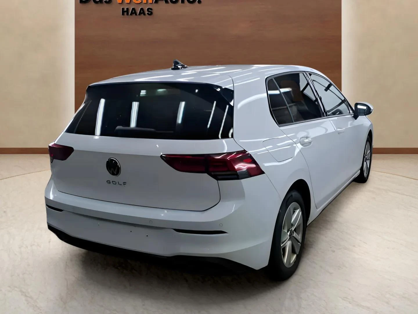 VW Golf Life 2.0 tdi 150hp 7/dsg - изображение 4