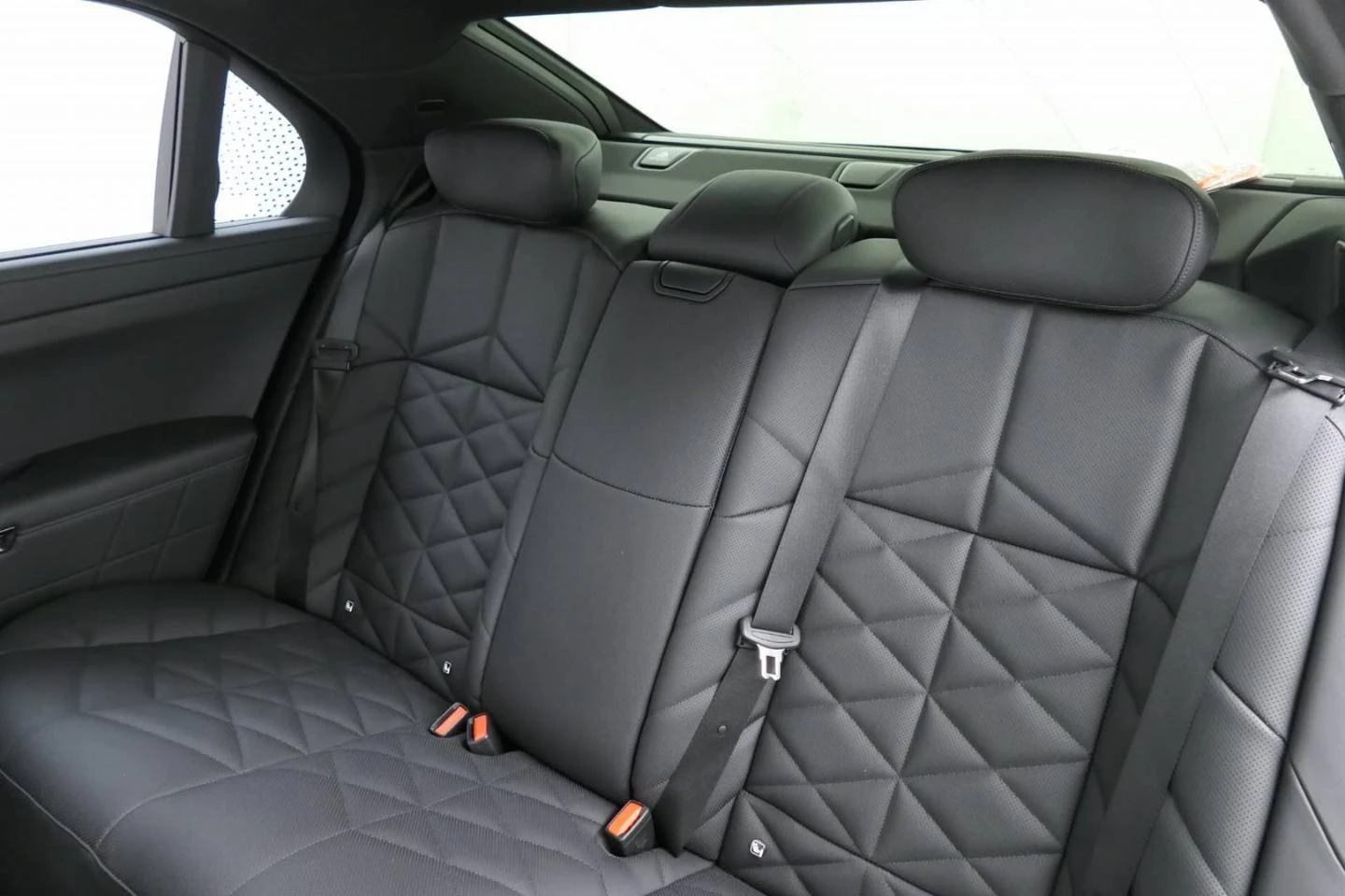 BMW 740 d xDrive M Sport Paket - изображение 8