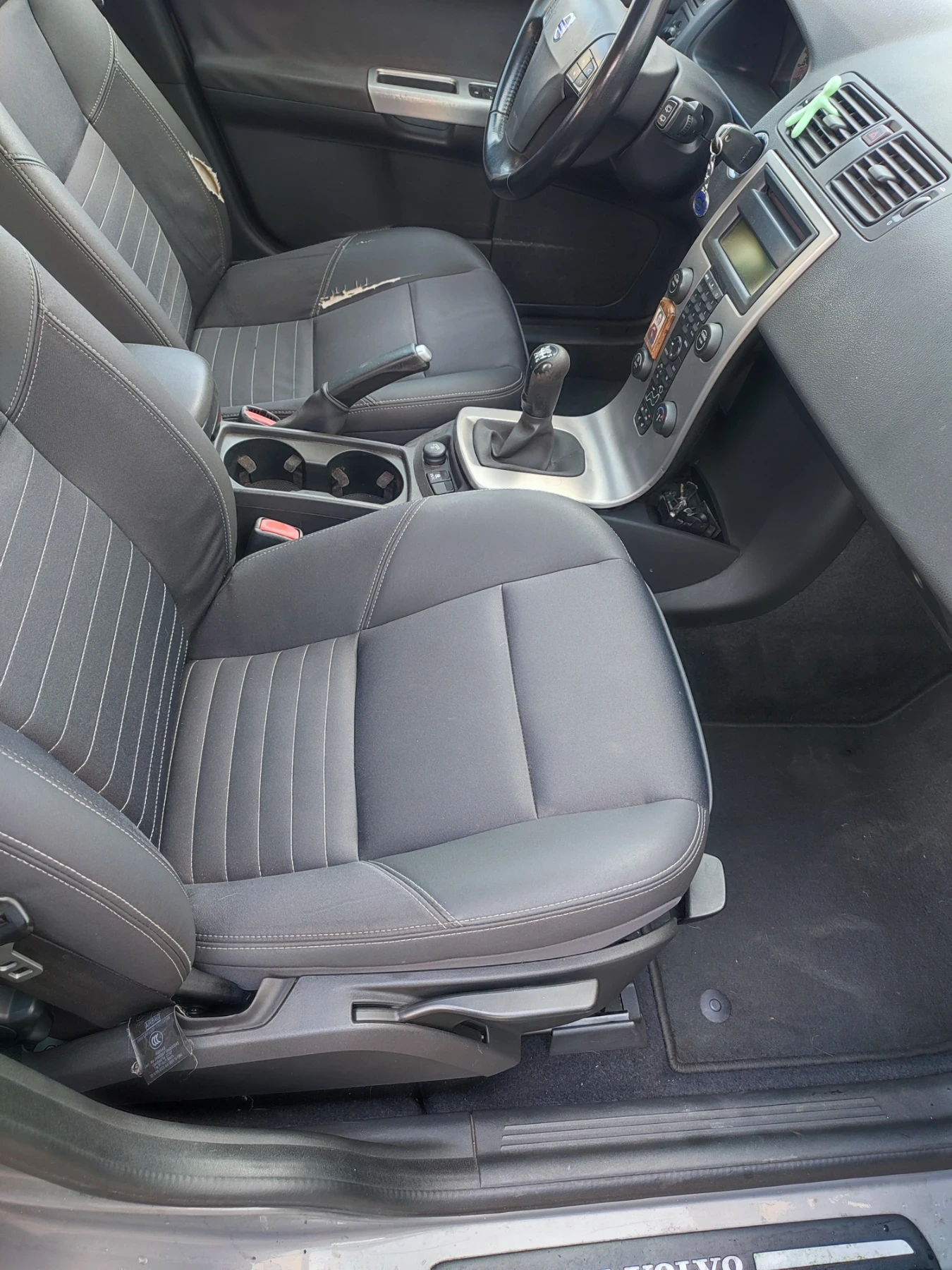 Volvo V50 2.0 136kc - изображение 8