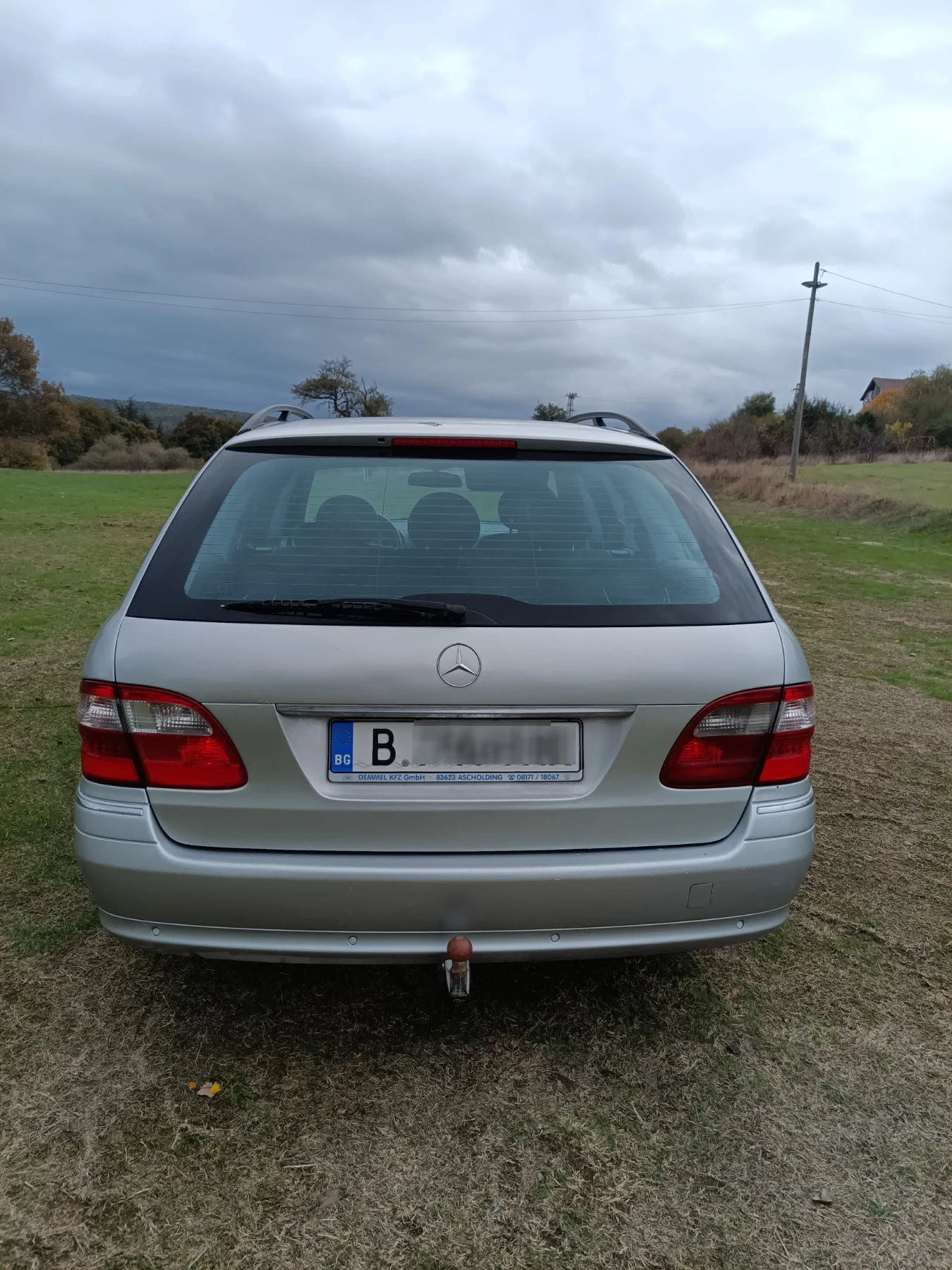 Mercedes-Benz E 320  - изображение 6