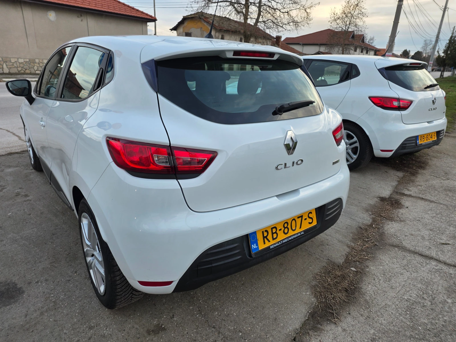 Renault Clio 1.5dci  2br - изображение 6