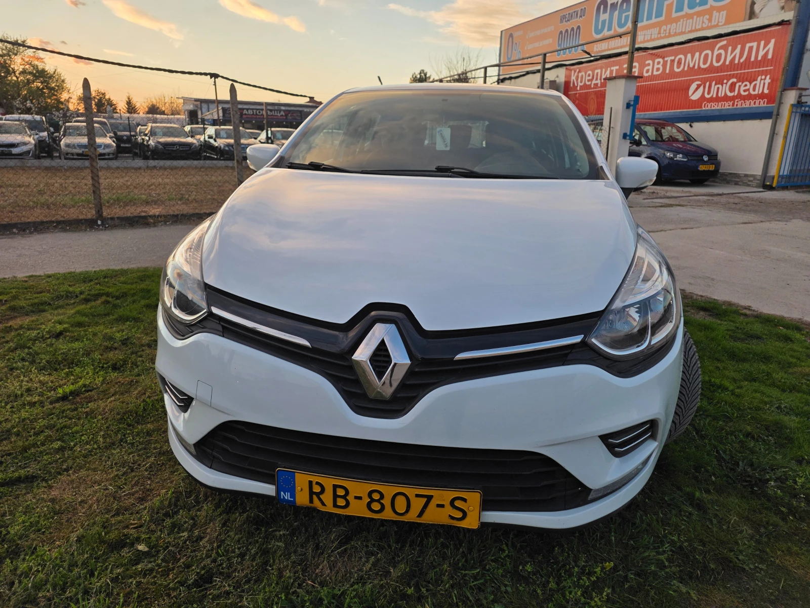 Renault Clio 1.5dci  2br, снимка 2 - Автомобили и джипове - 53817314