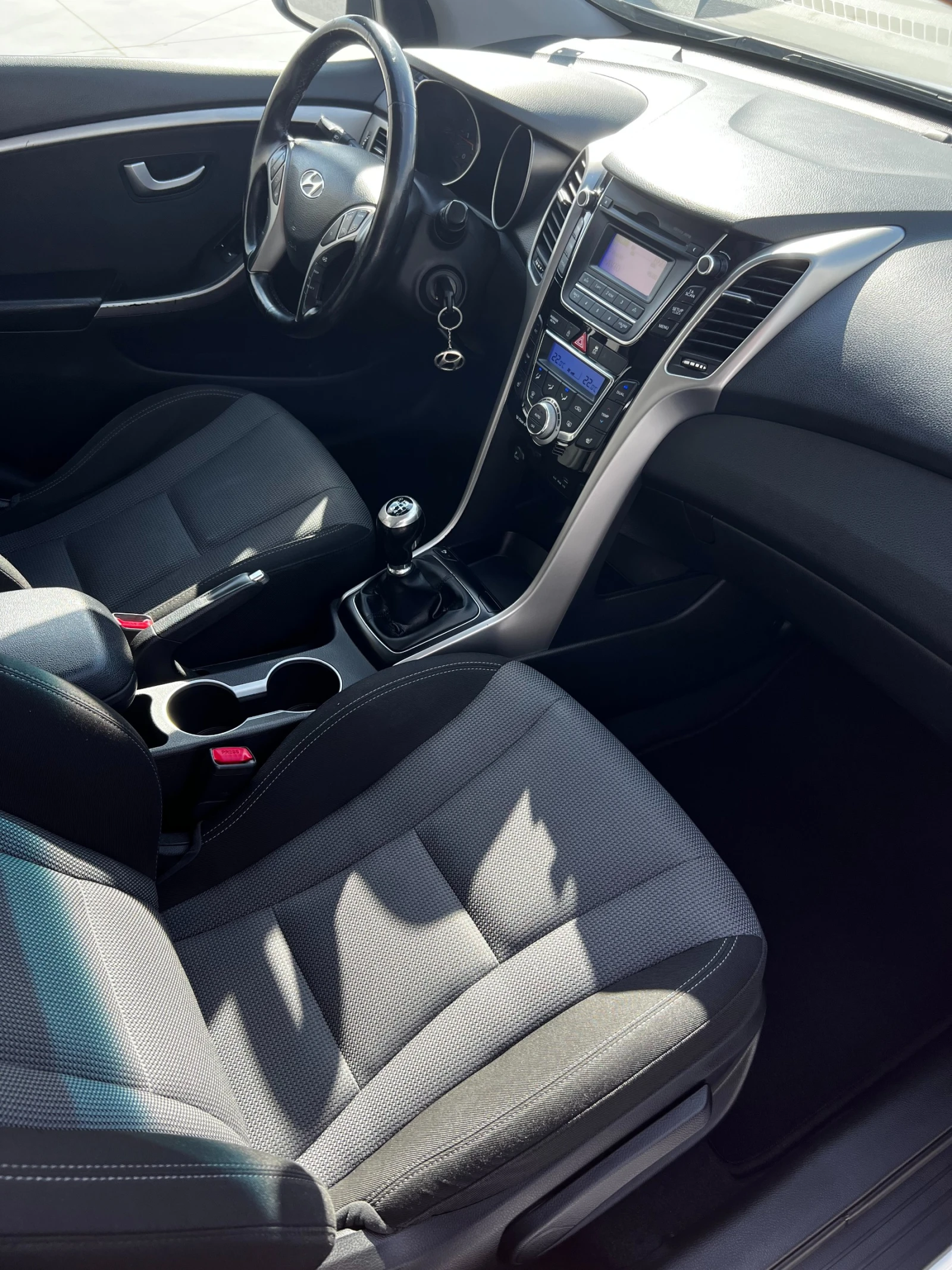 Hyundai I30, снимка 11 - Автомобили и джипове - 53811375