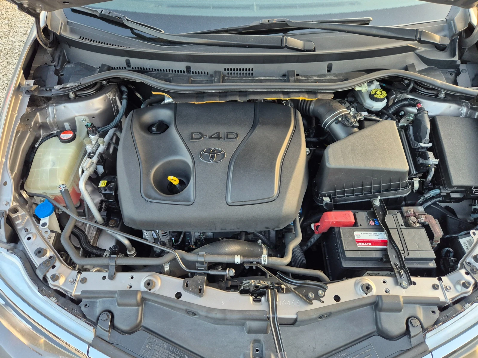 Toyota Auris 1.4D4D Fecelift | Mobile.bg � ����������� 17