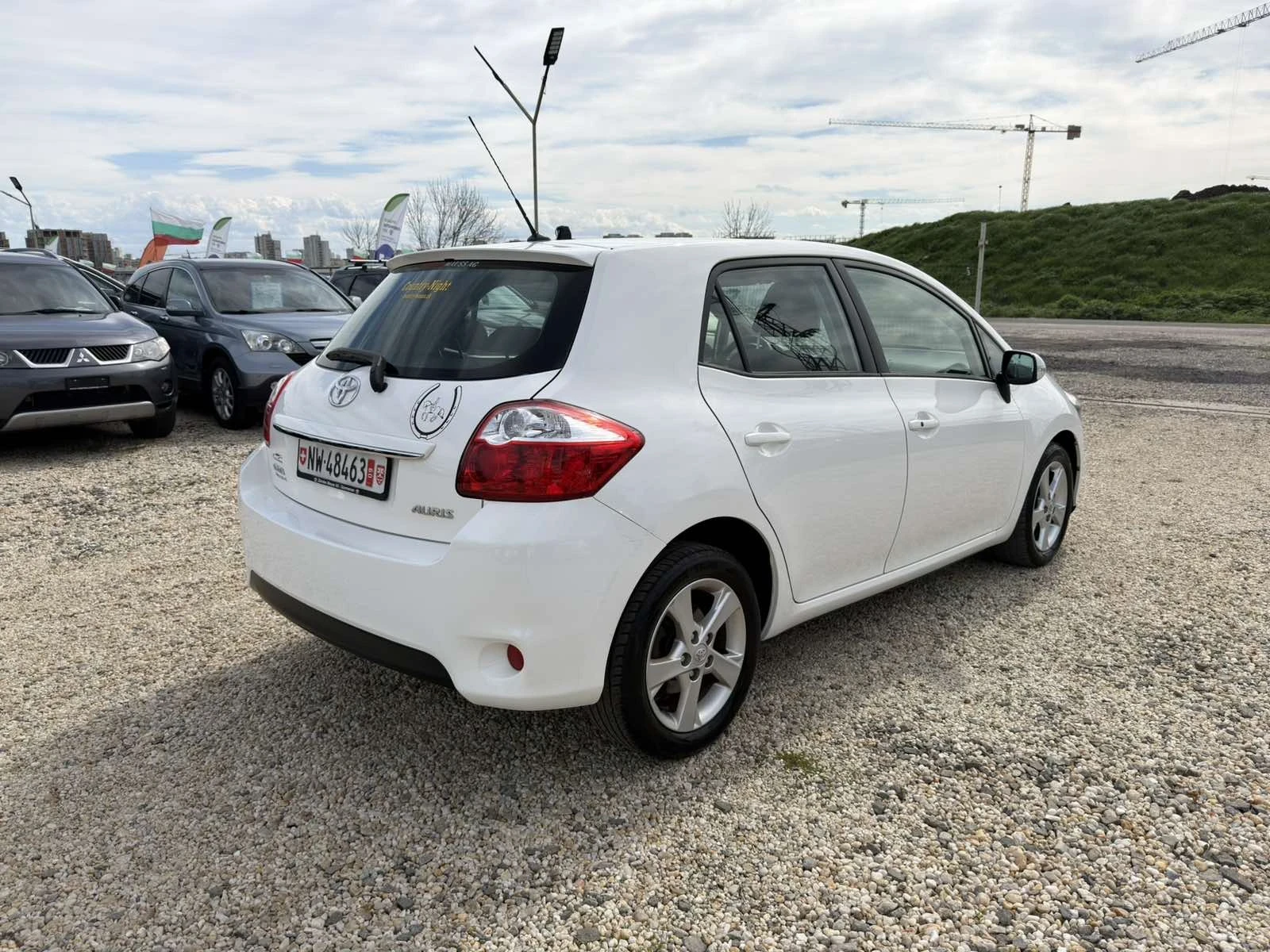 Toyota Auris 1.6i FACE, снимка 5 - Автомобили и джипове - 54126775