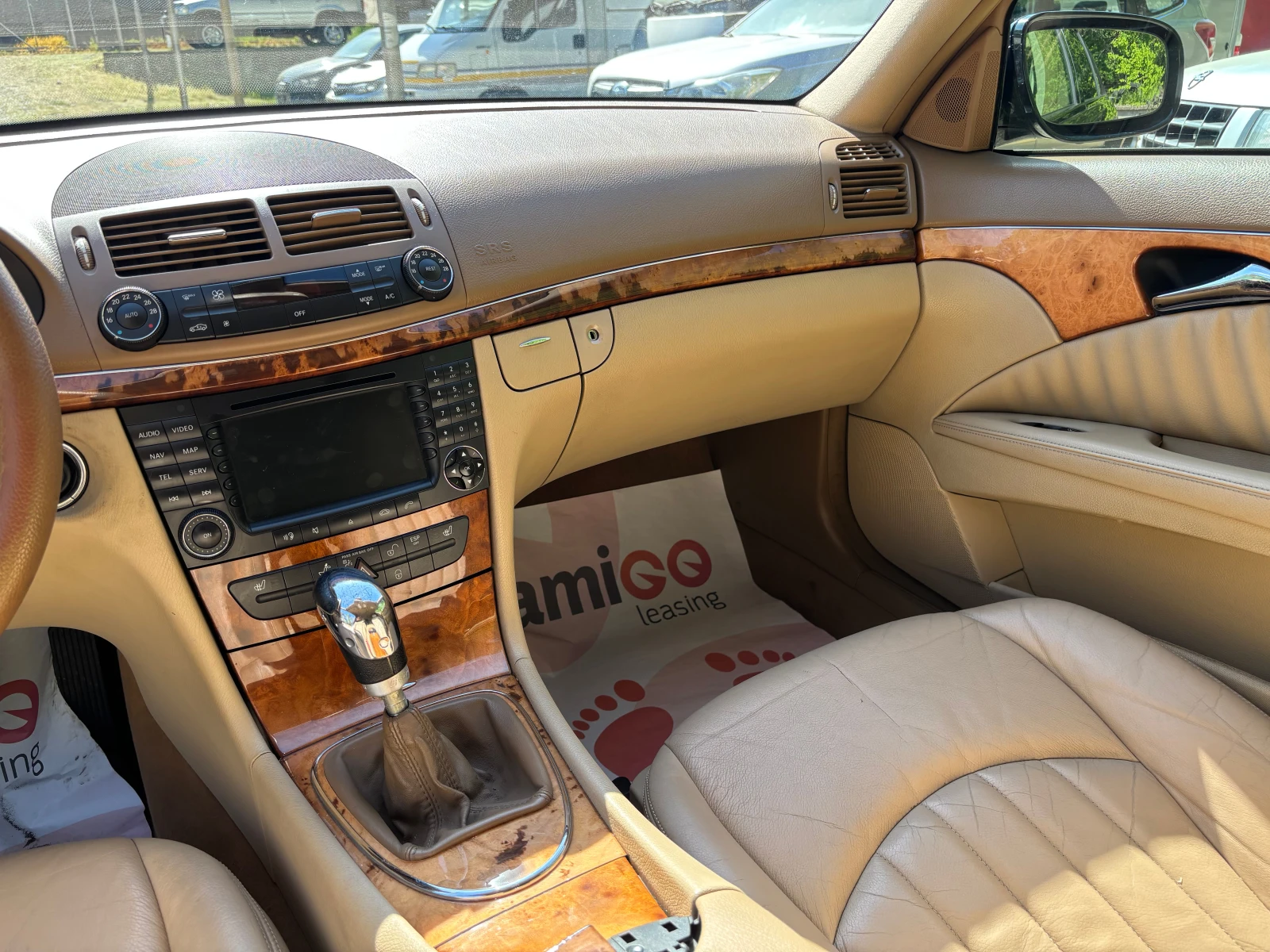 Mercedes-Benz E 200 CDI Navi/Leather/Подгрев, снимка 12 - Автомобили и джипове - 54353952