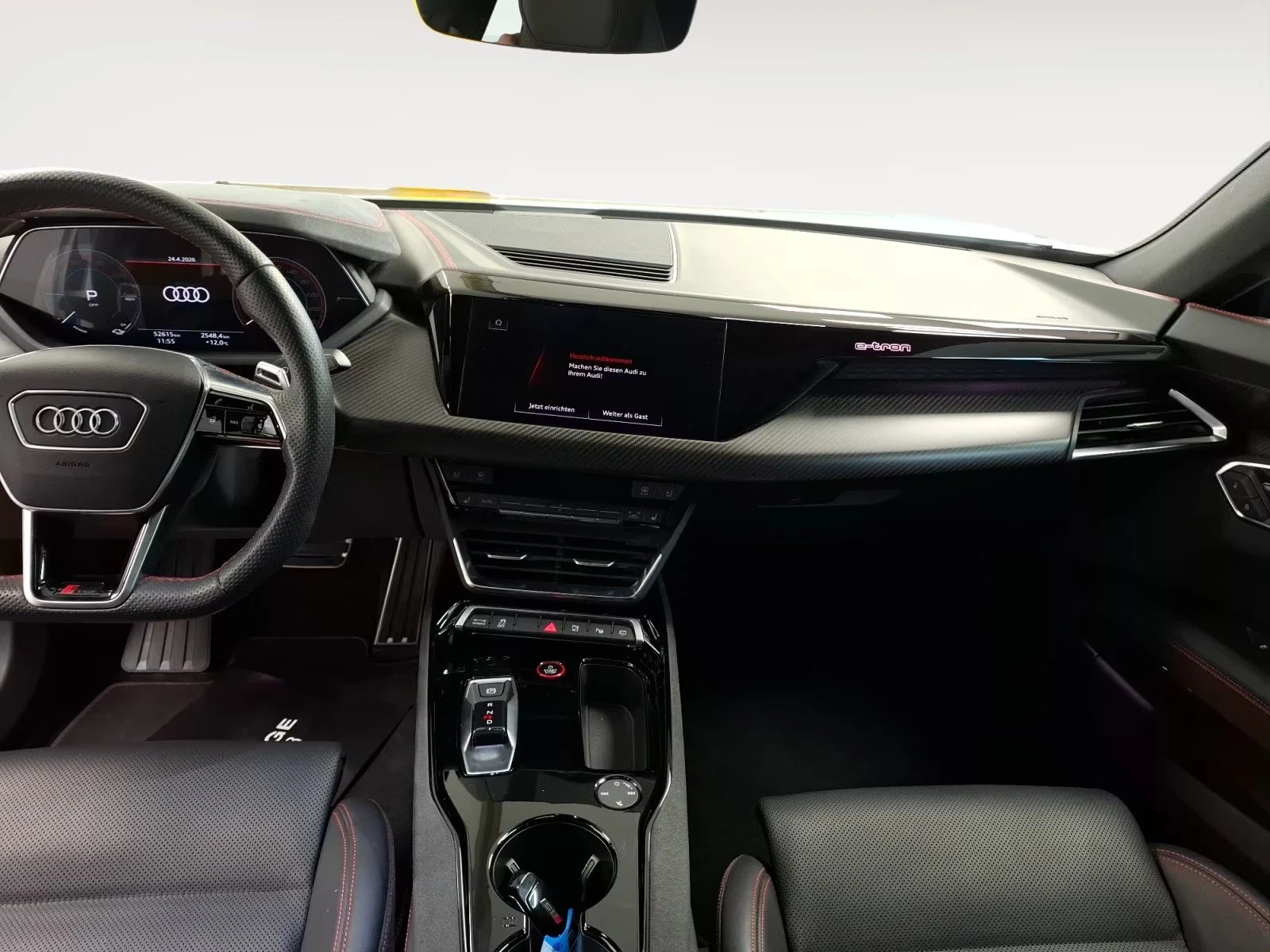 Audi E-Tron GT RS/598HP/QUATTRO/CARBON/LASER/MASS/PANO/360/447z, снимка 9 - Автомобили и джипове - 54691019