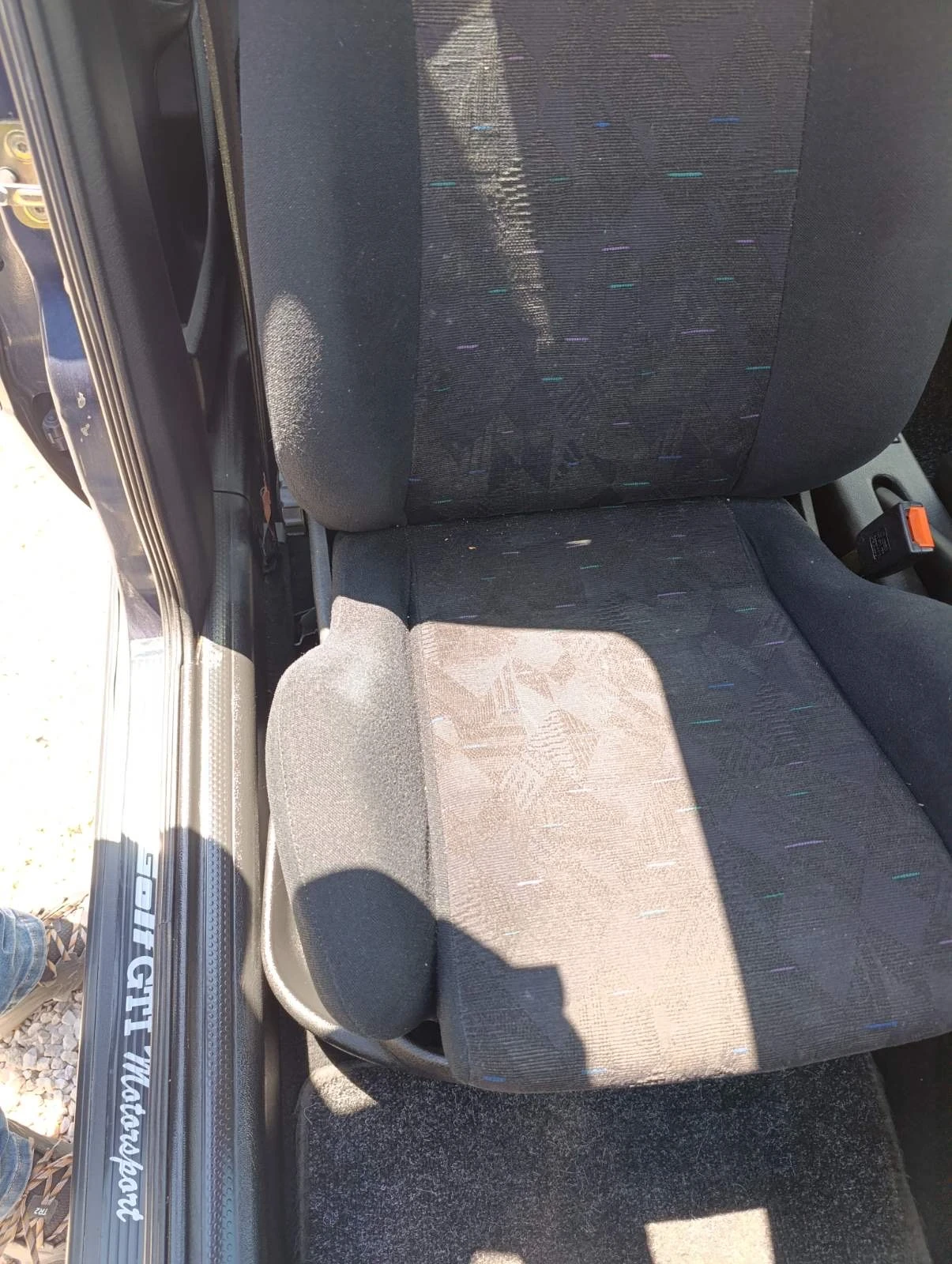 VW Golf, снимка 4 - Автомобили и джипове - 55301302