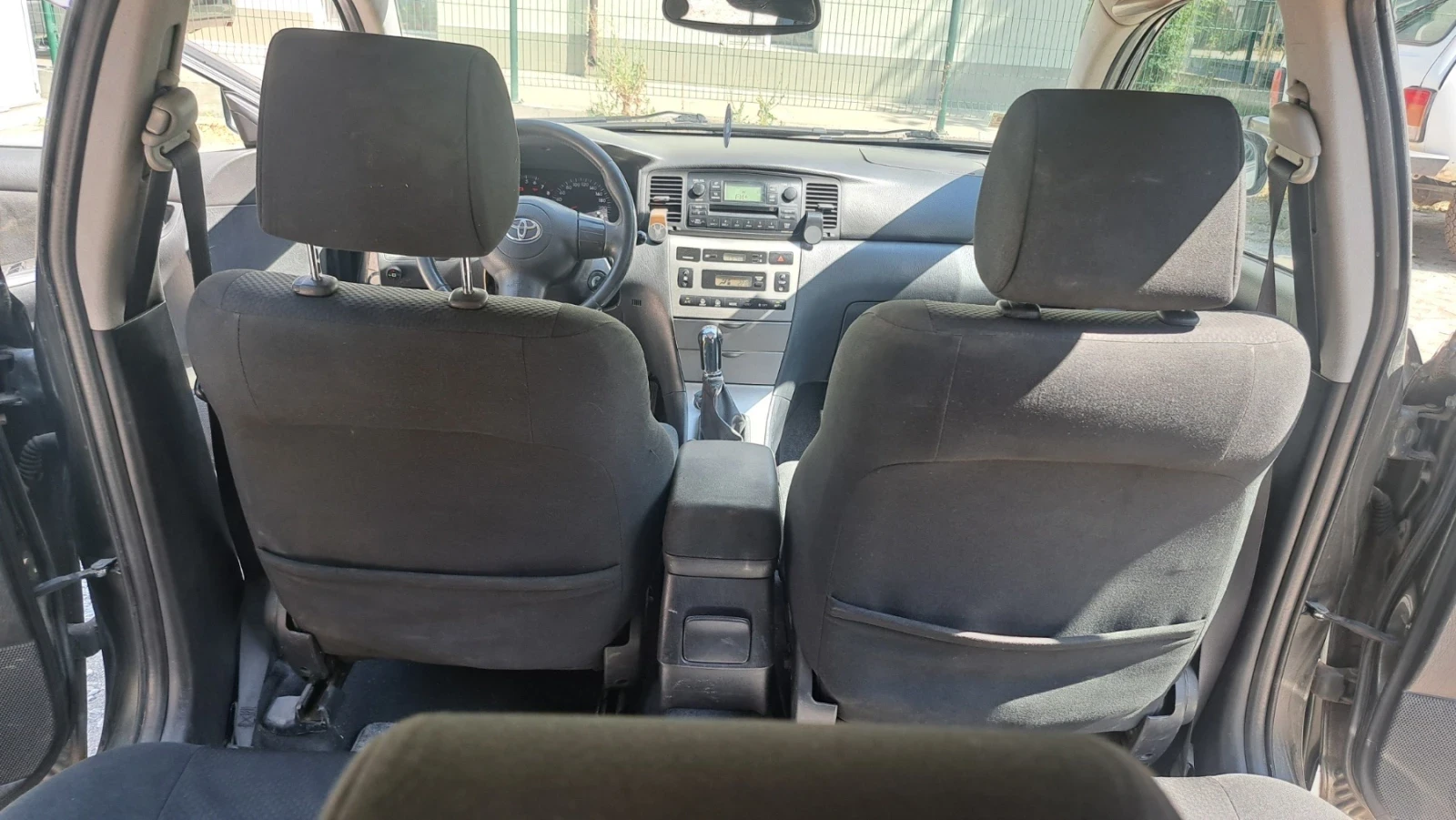 Toyota Corolla, снимка 10 - Автомобили и джипове - 55823057