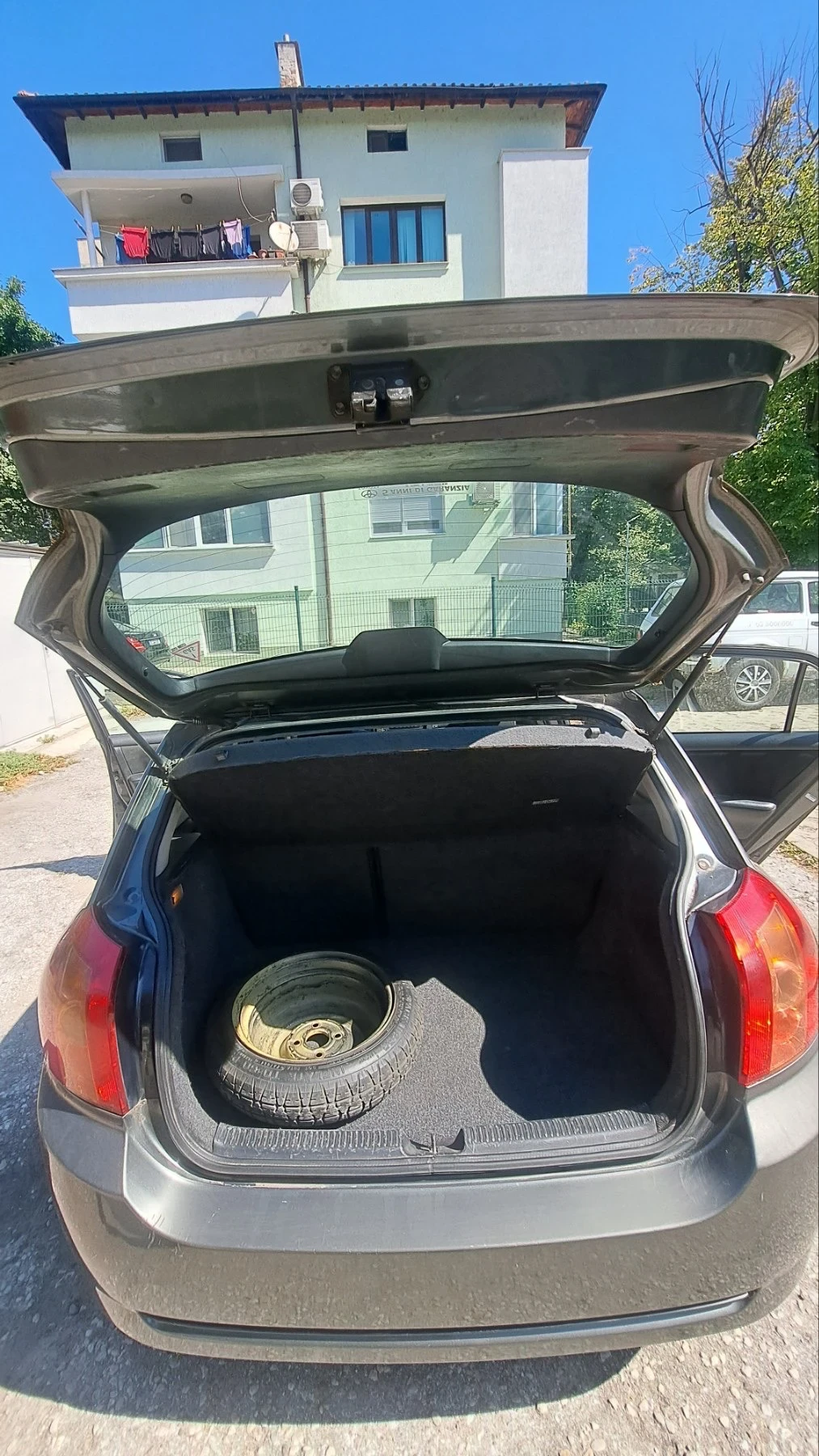 Toyota Corolla, снимка 15 - Автомобили и джипове - 55823057