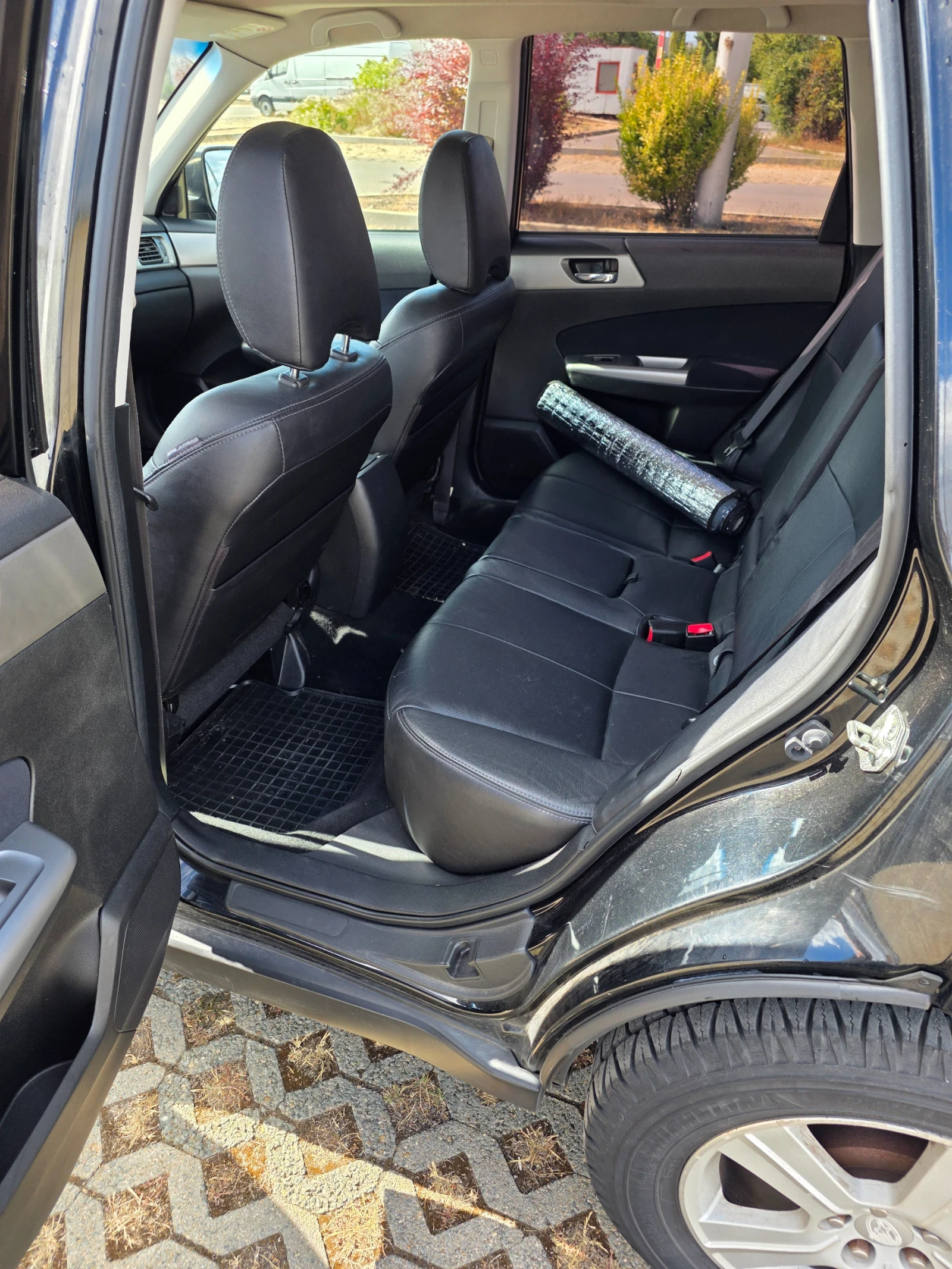 Subaru Forester 2.5XS Special LPG , снимка 8 - Автомобили и джипове - 56332036