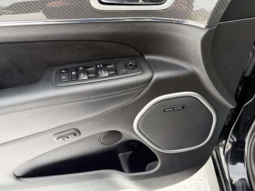 Jeep Grand cherokee * SRT * CARFAX * ДИСТРОНИК* ПАНОРАМА* АЛКАНТАРА* , снимка 16