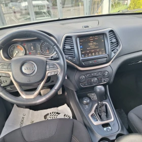 Jeep Cherokee 2.2 дизел 4х4 топ състояние, снимка 11
