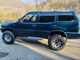 Nissan Terrano 2.7 тд с цели мостове - 11500 € / 22492.04 лв. - 90735362 6