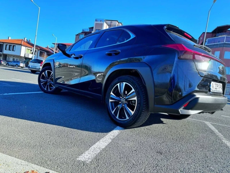Lexus UX (171 кс) D-CVT, снимка 10 - Автомобили и джипове - 52320314