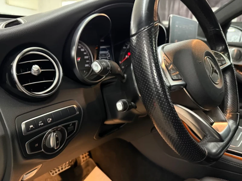 Mercedes-Benz GLC 250 4 Matic AMG-Line, снимка 7 - Автомобили и джипове - 52038674