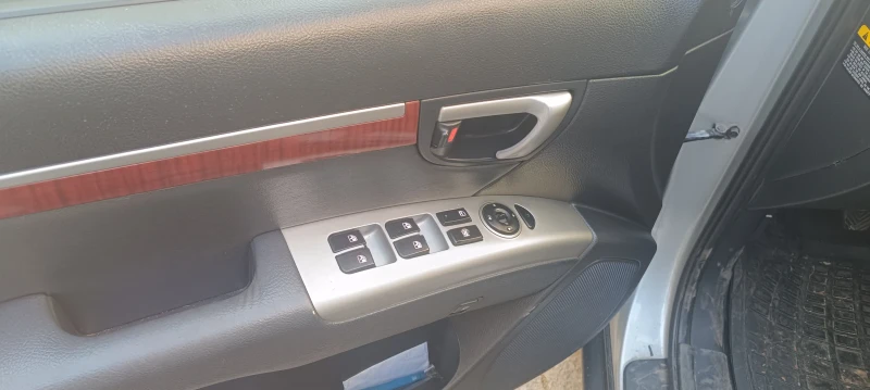 Hyundai Santa fe, снимка 9 - Автомобили и джипове - 52080514