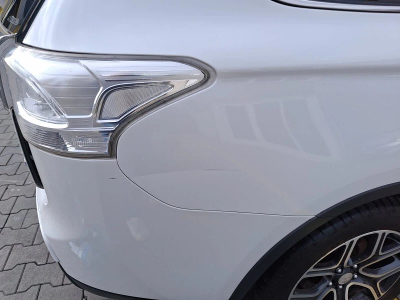 Mitsubishi Outlander, снимка 5 - Автомобили и джипове - 52214734