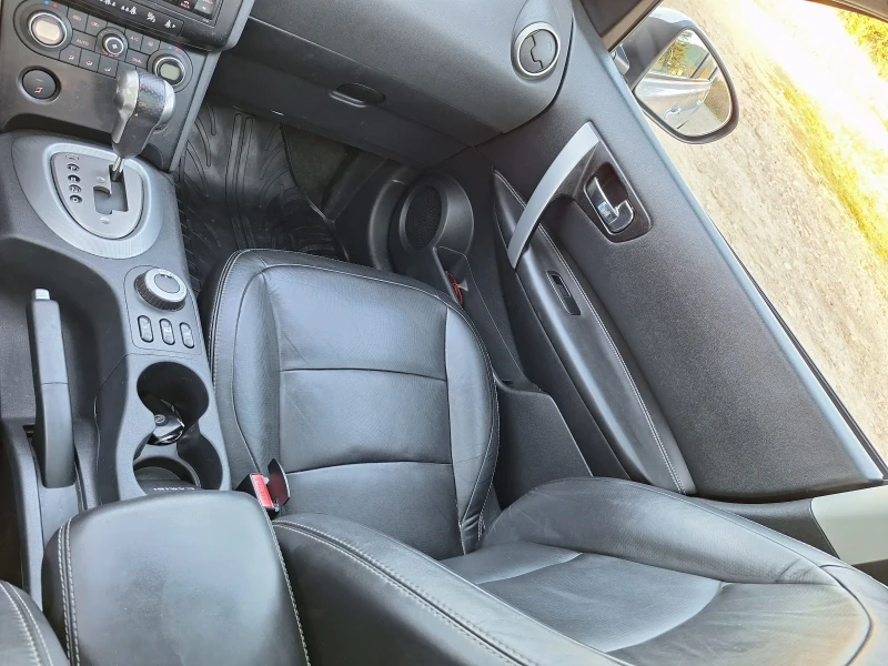Nissan Qashqai 2.0 бензин/Газ.инжекцион, снимка 13 - Автомобили и джипове - 52656752