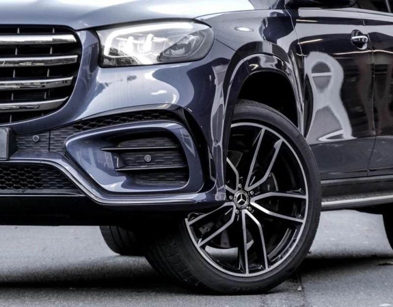 Mercedes-Benz GLS580 4-MATIC AMG PANORAMA BURMESTER 360 NIGHT, снимка 3 - Автомобили и джипове - 52325324