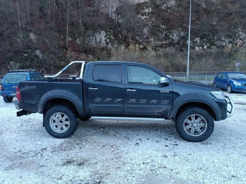 Toyota Hilux BIG BEAR, снимка 5 - Автомобили и джипове - 52606687