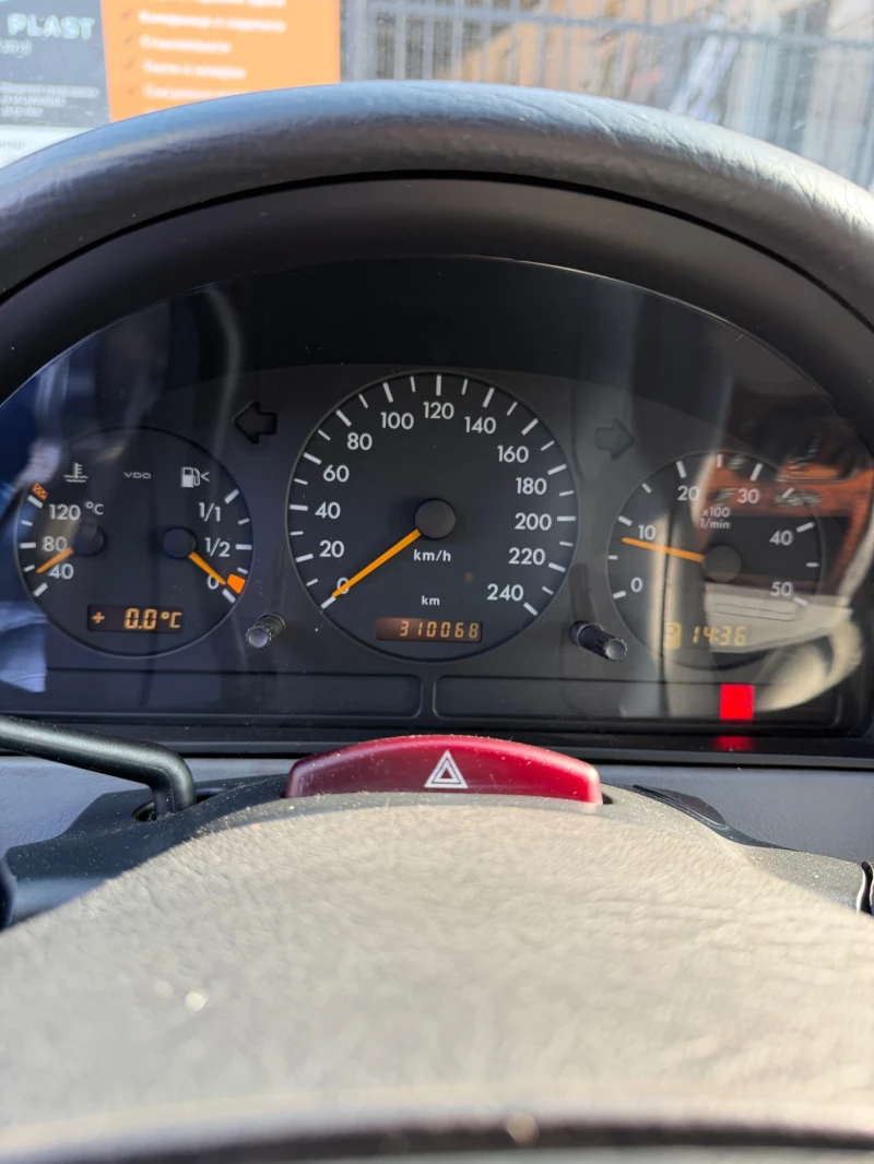 Mercedes-Benz ML 270 CDi, снимка 7 - Автомобили и джипове - 53152887