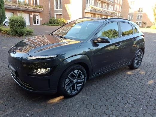 Hyundai Kona 64KWh/PRIME/ГАРАНЦИЯ/FULL/FACE/SOH100% - изображение 2
