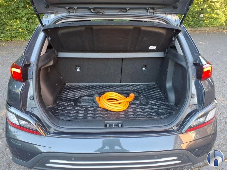 Hyundai Kona 64KWh/PRIME/ГАРАНЦИЯ/FULL/FACE/SOH100% - изображение 8