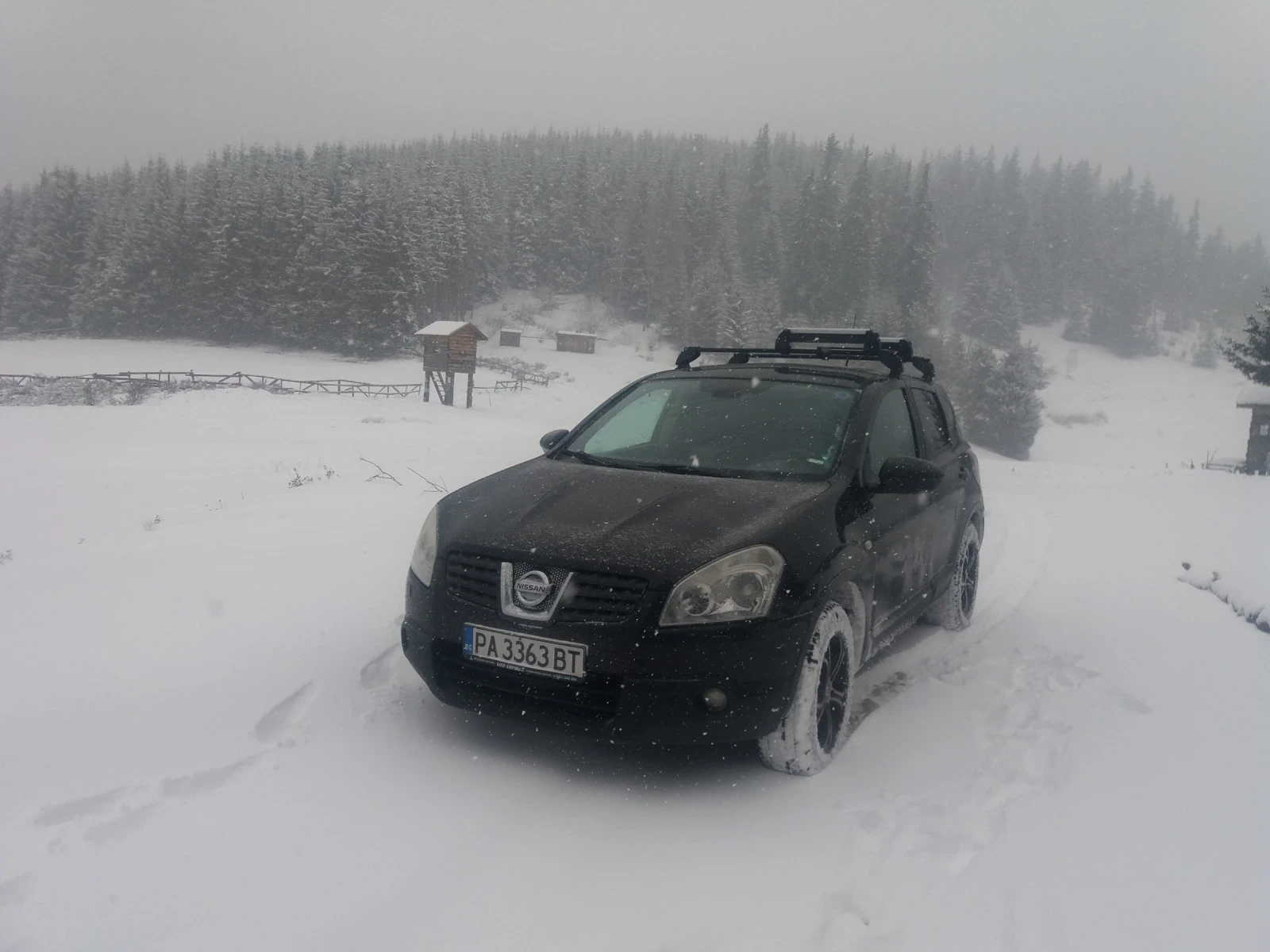 Nissan Qashqai 2.0 - изображение 2