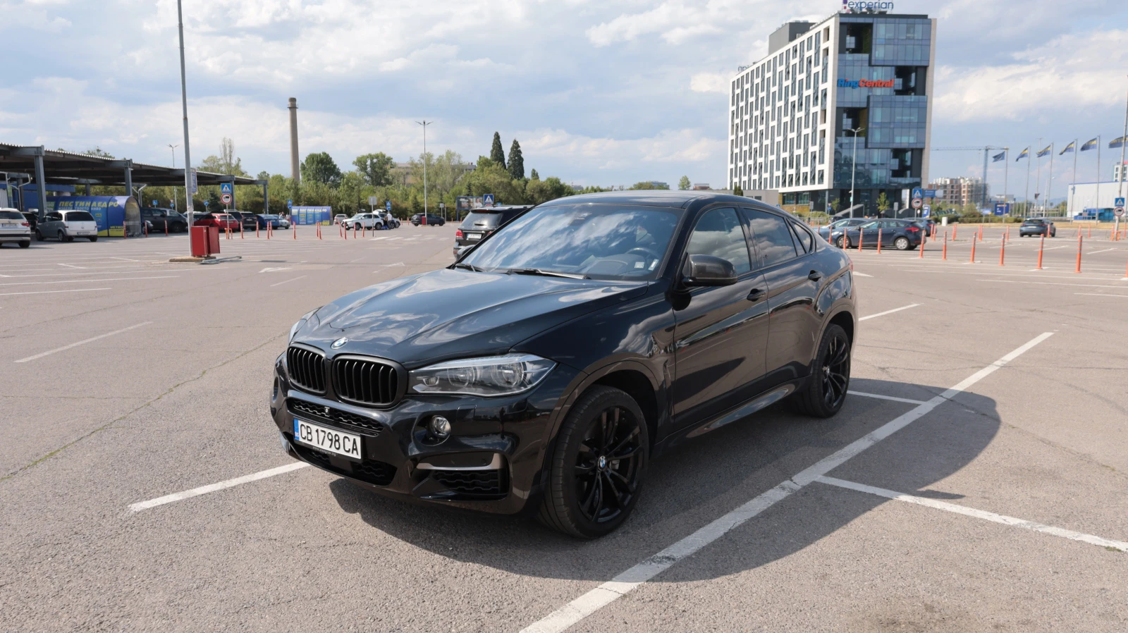 BMW X6 50D - изображение 4