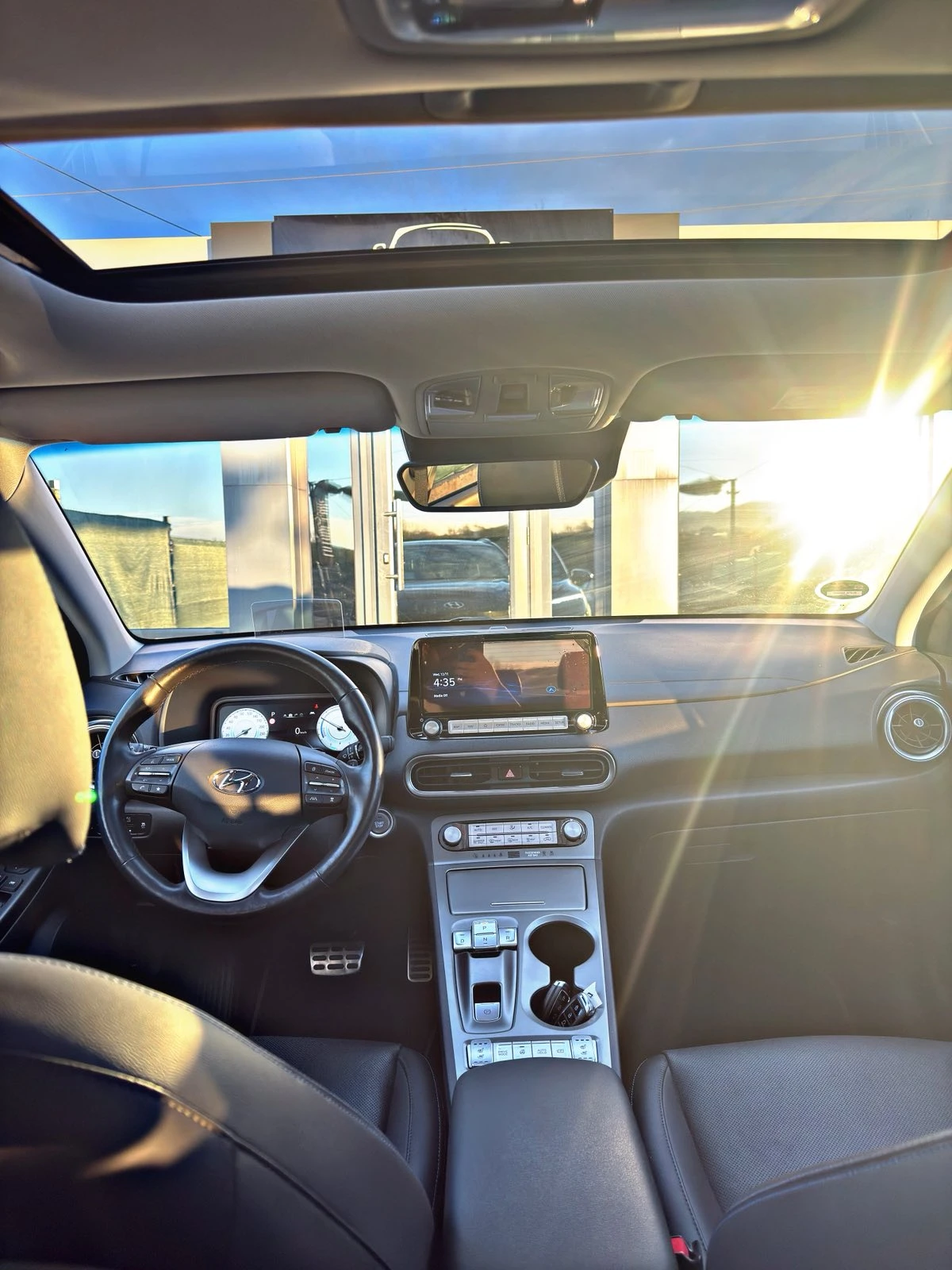 Hyundai Kona 64KWh/PRIME/ГАРАНЦИЯ/FULL/FACE/SOH100% - изображение 7