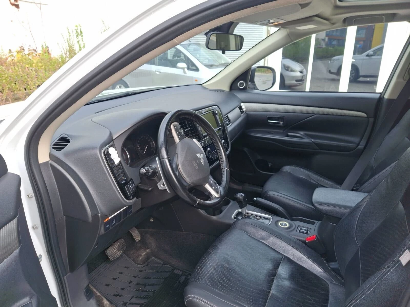 Mitsubishi Outlander | Mobile.bg   9