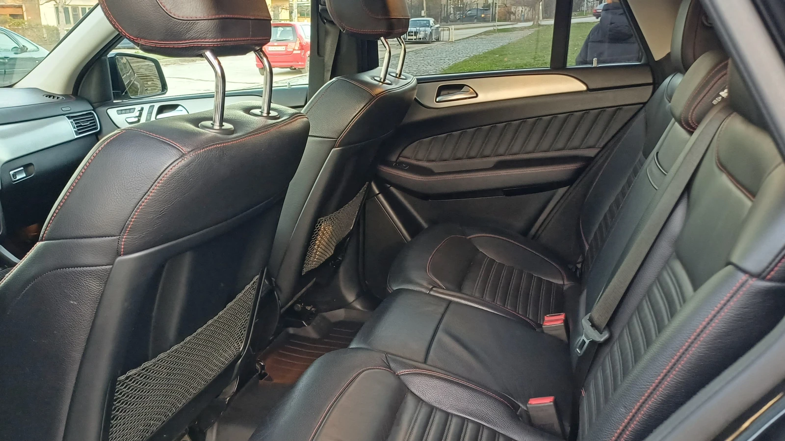 Mercedes-Benz GLE 350  - изображение 9